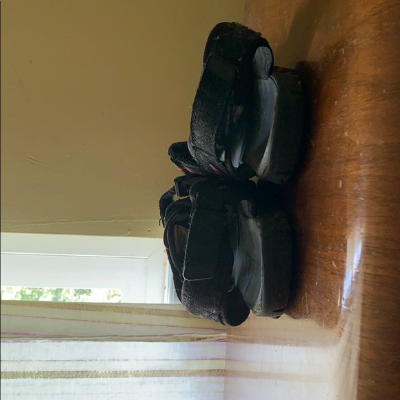 Sandals - Picture 4 of 4